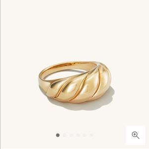 Mejuri Croissant Dome Ring